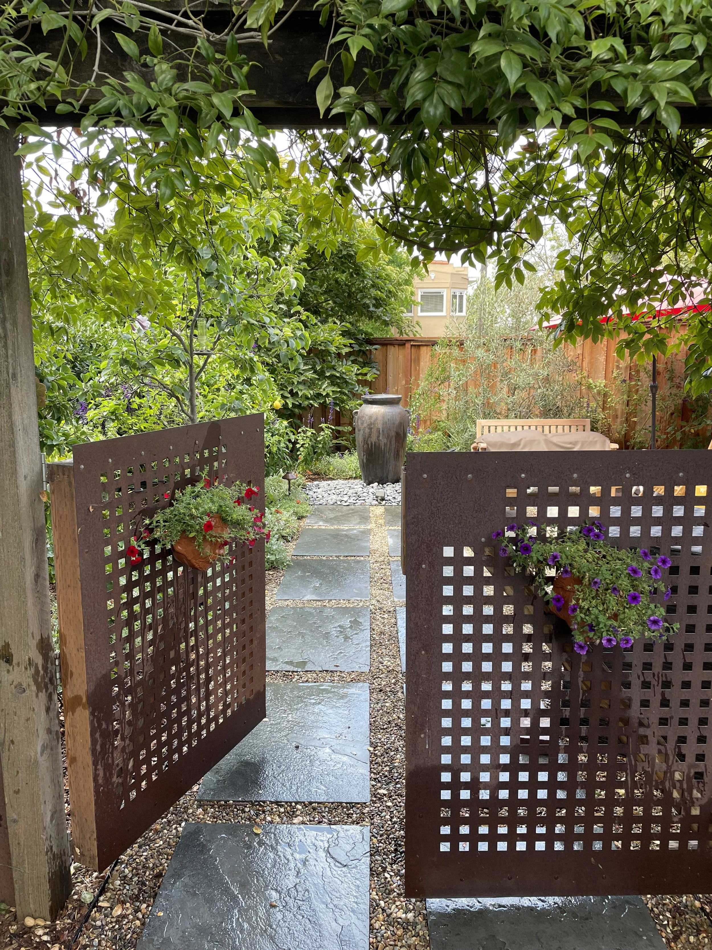 Outdoor patio and garden terracing in Oakland